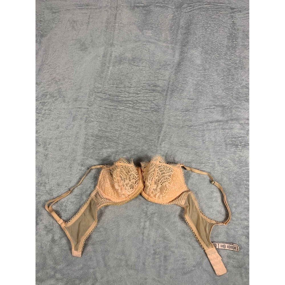 Victoria's Secret Dream Angels Unlined Lace Bra Peach 34C Eyelash Trim Underwire